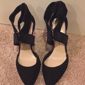 Jessica Simpson heels